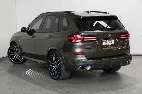 2025 BMW X5 G05 LCI xDrive30d M Sport SUV image 2