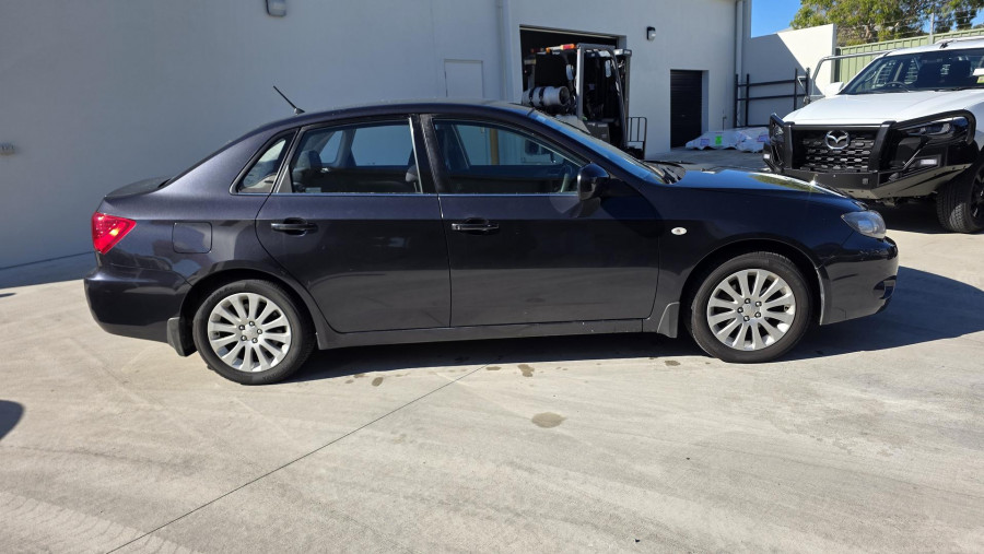 2010 MY11 Subaru Impreza G3 R Sedan Image 12
