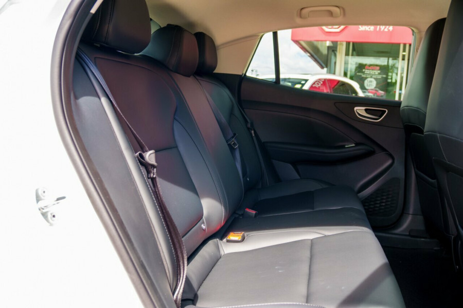 2026 MG MG4 EV Urban AH4E Essence 43 Hatch Image 10