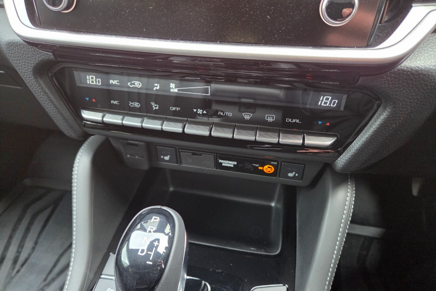 2025 Isuzu MU-X LS-T SUV Image 17