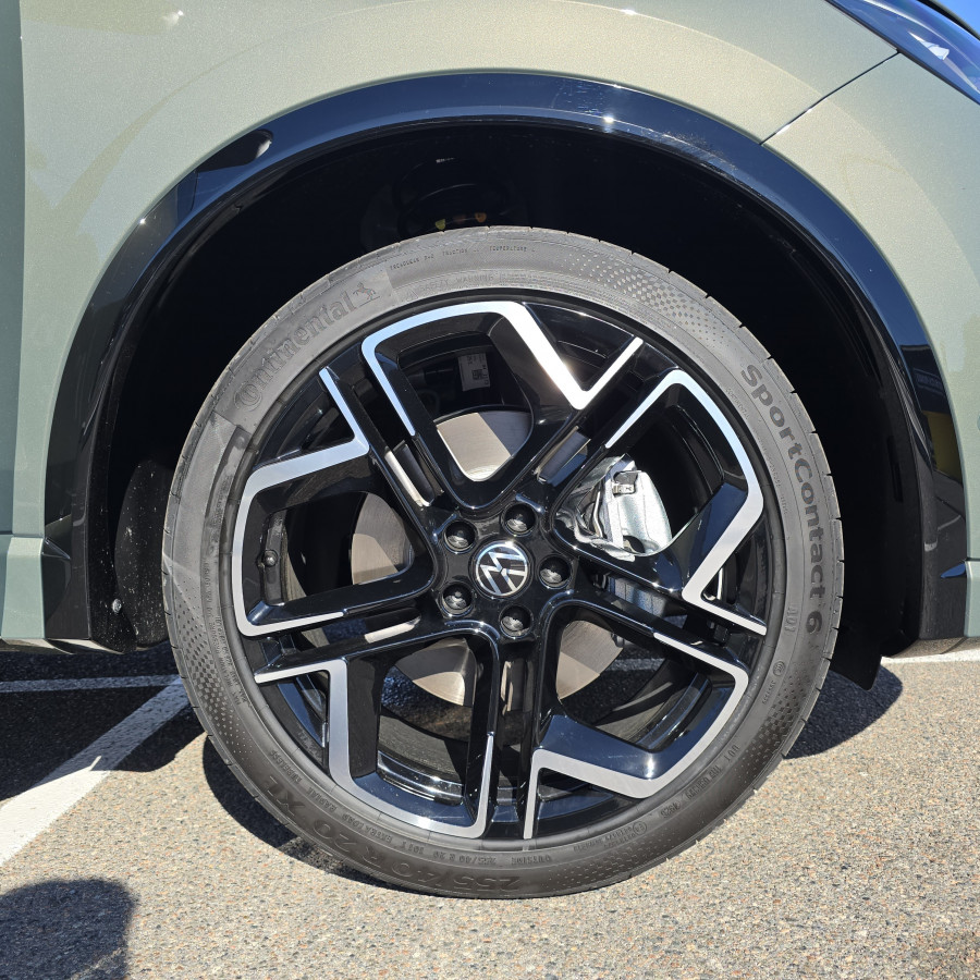 2026 Volkswagen Tiguan CT 195TSI R-Line SUV Image 23