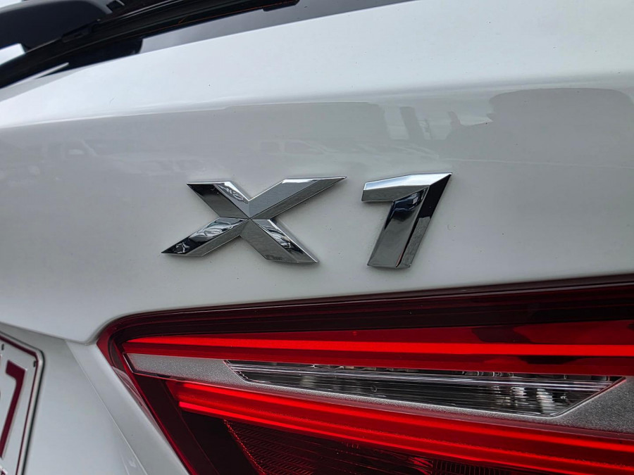 2016 BMW X1 F48 sDrive18d SUV Image 13