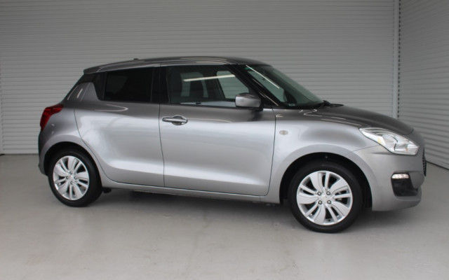 Suzuki Swift GL NAVIGATOR AZ