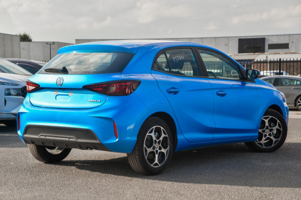 2024 MY24.5 MG MG3 ZP22 Essence Hybrid+ Hatch