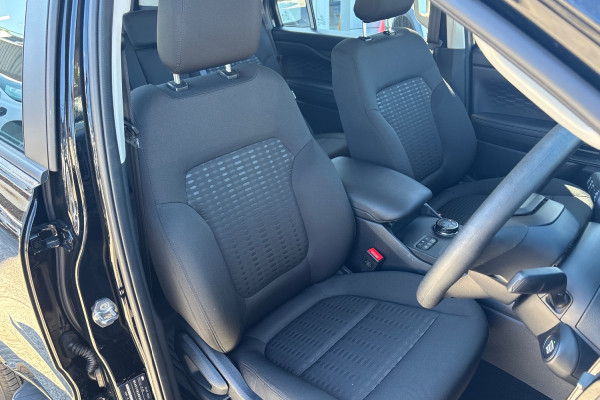2025 MY26 Ford Everest UB Ambiente SUV Image 9