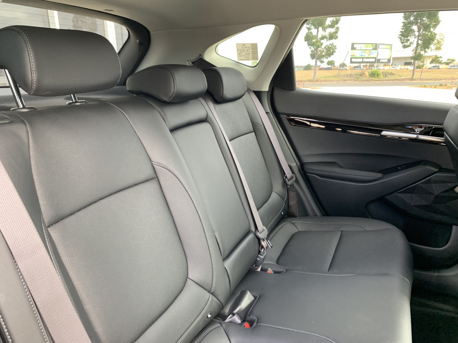 2025 Kia Seltos SP2 PE GT-Line SUV Image 13