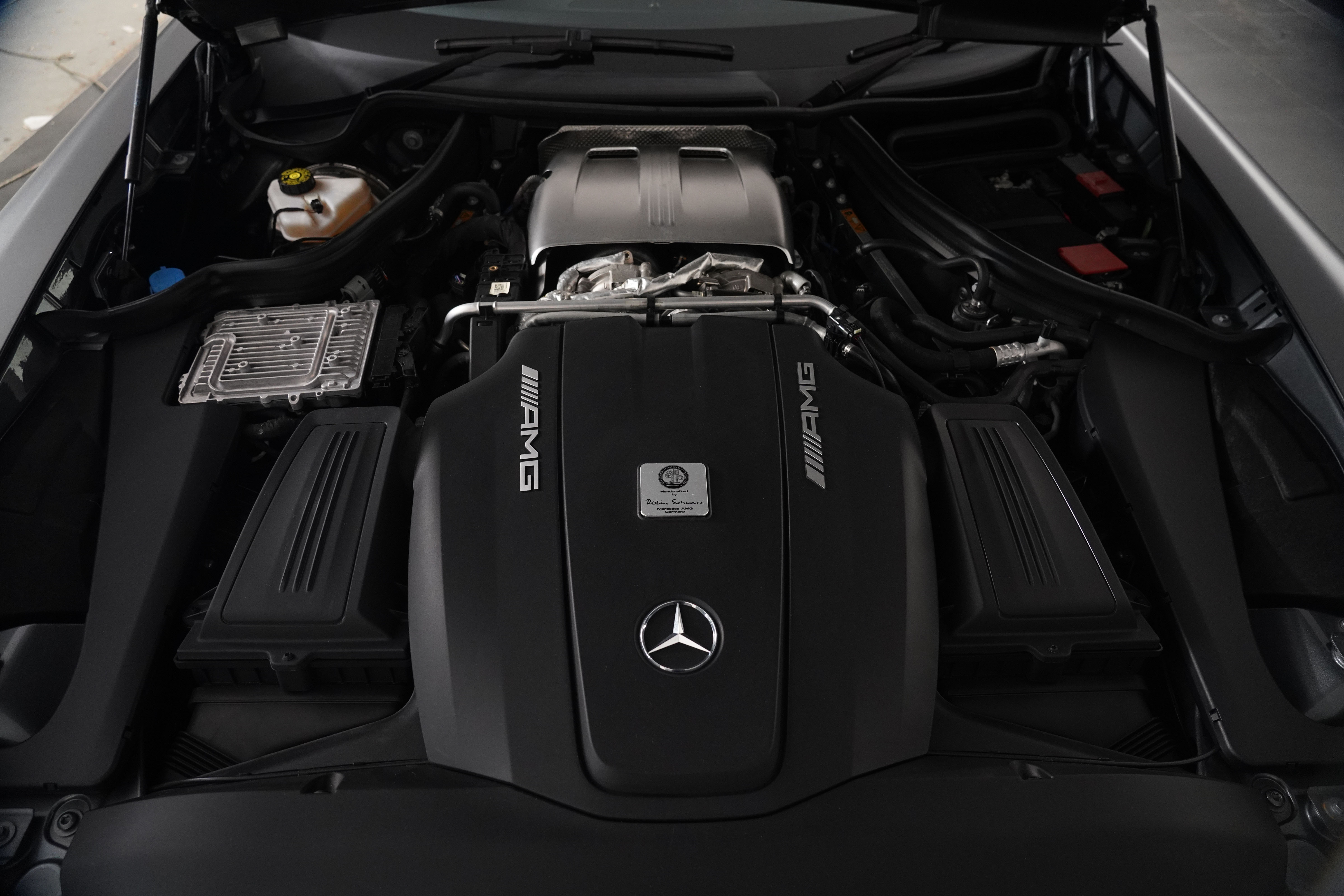2021 Mercedes-Benz AMG GT R Coupe Image 31