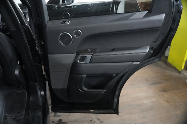 2021 Land Rover Range Rover Sport DI6 183kW SE SUV Image 33