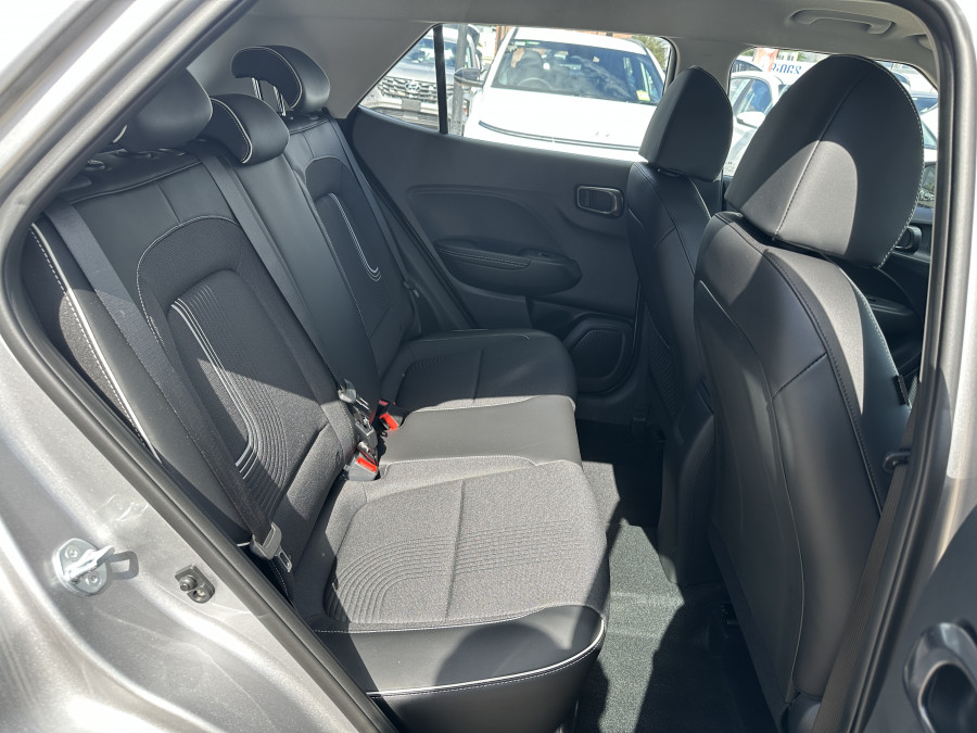 2026 Hyundai Venue QX.V5 Active SUV Image 9