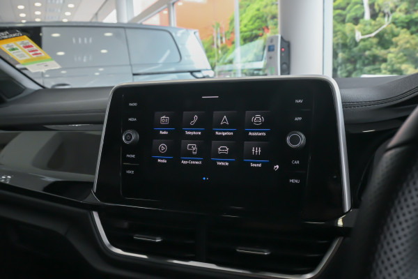 2025 Volkswagen T-Roc 140TSI R-Line SUV Image 19