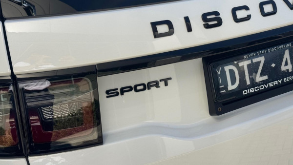 2024 MY25 Land Rover Discovery Sport L550 P250 Dynamic SE SUV image 8