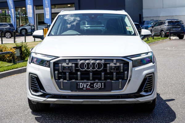 2025 Audi Q7 4M 45 TDI SUV image 2