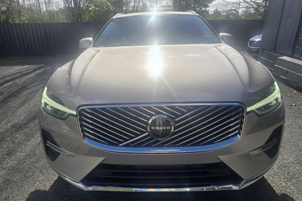 2026 Volvo XC60 UZ Plus B5 Bright SUV Image 3