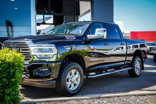 2023 MY24 Ram 2500 STD Laramie Ute