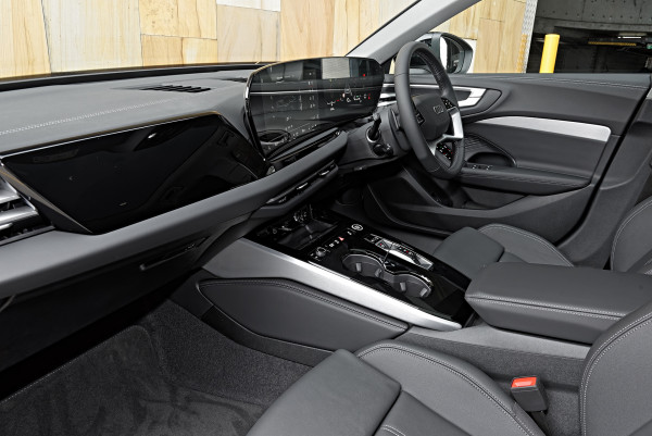 2025 Audi A5 B10 TFSI 150kW S line Sedan image 8