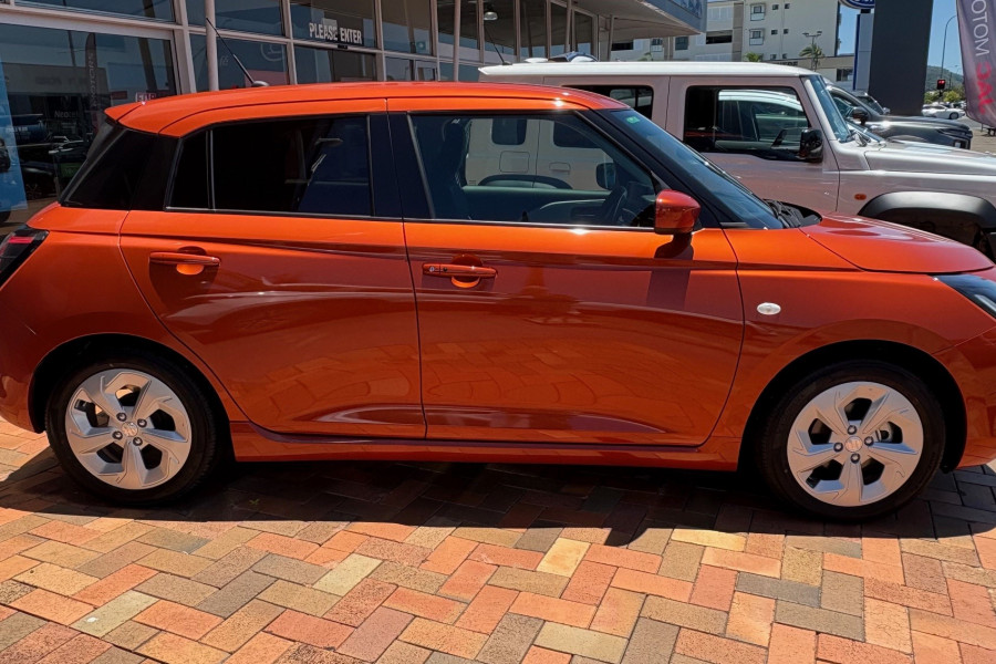 2024 Suzuki Swift UZ Hybrid Plus Hatch Image 25