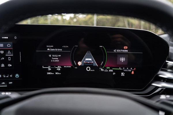 2025 Audi A5 B10 e-hybrid S-Line Wagon image 12