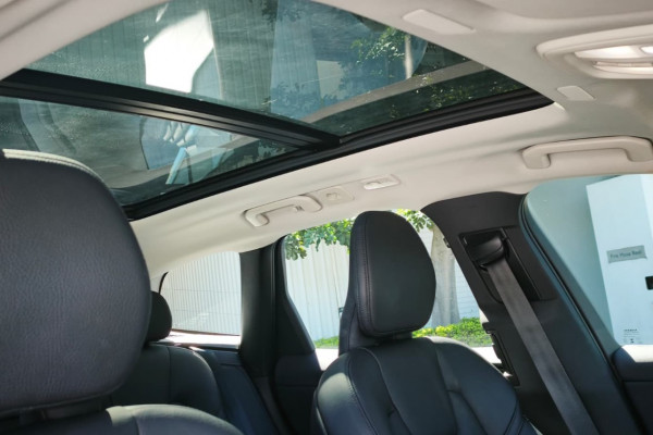 2023 Volvo XC60 UZ Ultimate B5 Bright SUV