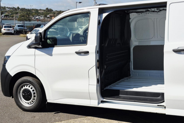 2025 Volkswagen Transporter NSN SWB Van Van Image 22