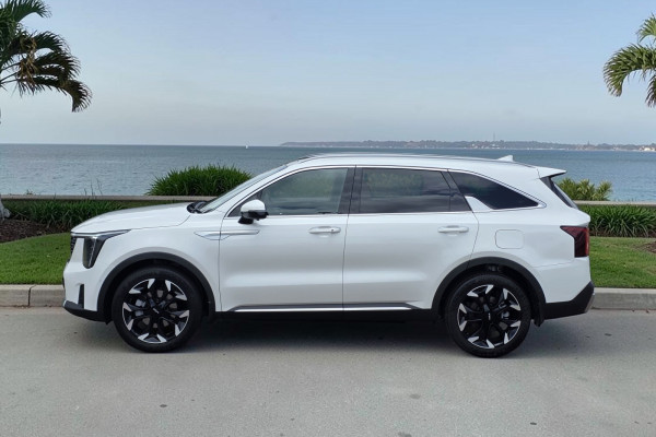 2026 Kia Sorento MQ4 PE GT-Line SUV Image 6