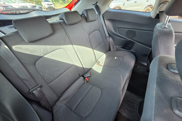 2013 Kia Rio UB S Hatch Image 25