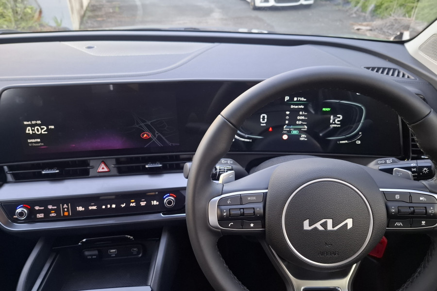 2024 Kia Sportage NQ5 HEV SX SUV Image 14