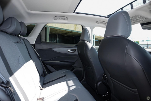 2025 MG MGS5 EV ZS3EM Essence 49 SUV Image 10