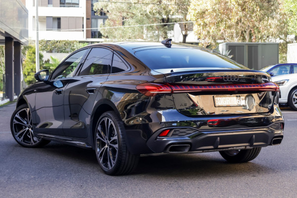 2025 Audi A5 B10 TFSI 150kW S line Sedan image 2