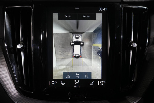 2018 Volvo XC60 UZ T8 R-Design SUV image 20