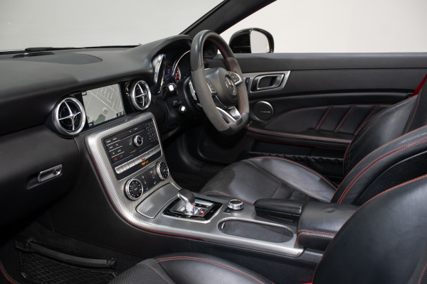2018 Mercedes-Benz Slc 43 Convertible Image 22