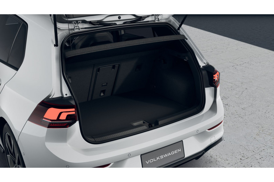 2025 Volkswagen Golf 8.5 110TSI R-Line Hatch Image 6