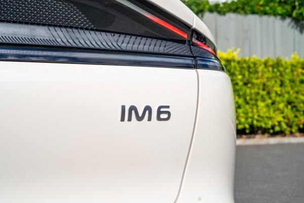 2026 MG IM6 100 RWD EV SUV Image 7
