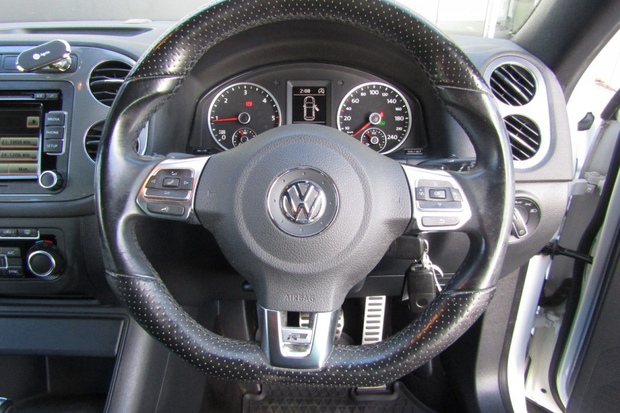 2014 MY15 Volkswagen Tiguan 5N 155TSI R-Line SUV Image 17