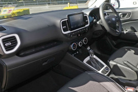 2025 Hyundai Venue QX.V5 Active SUV image 7