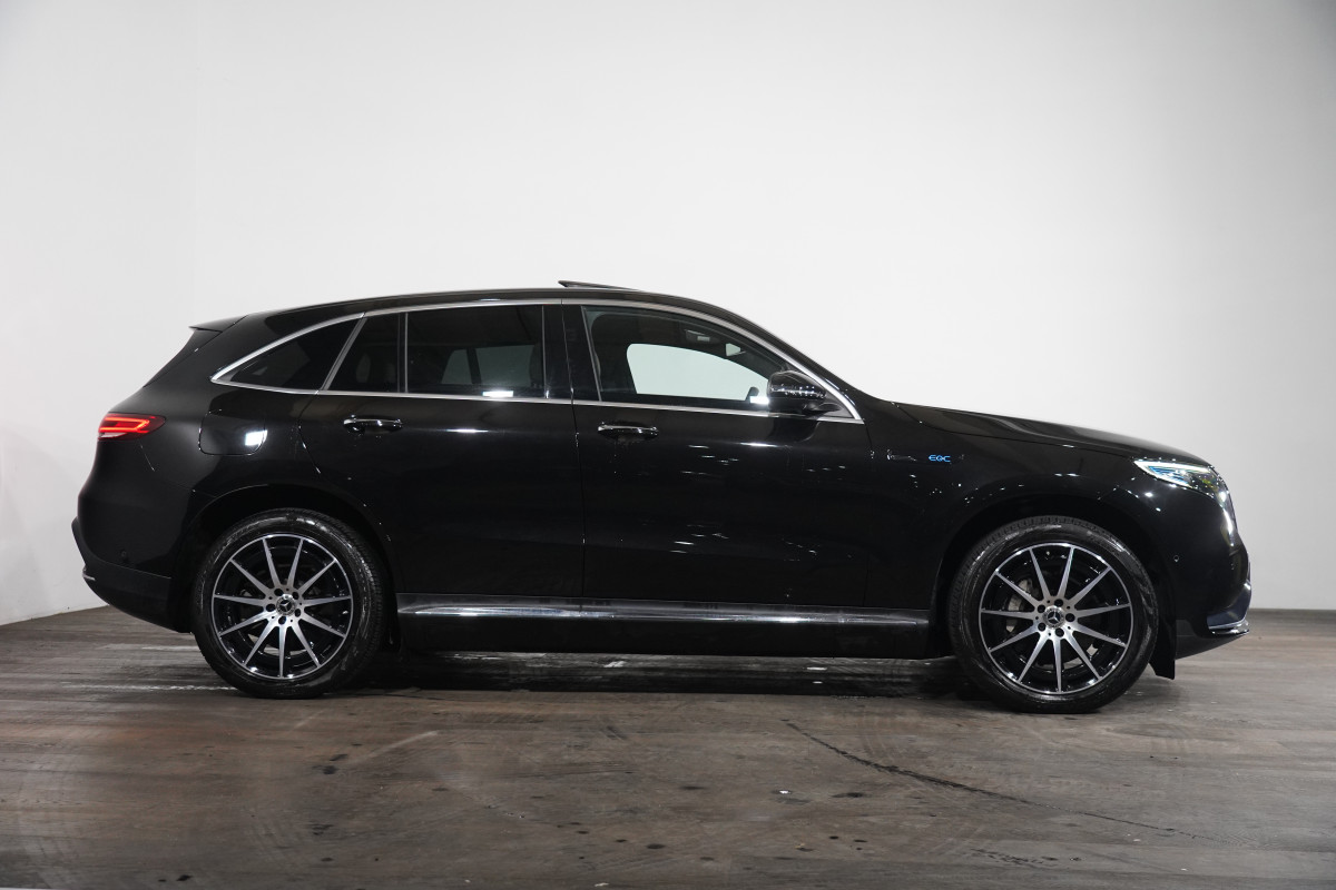 2021 Mercedes-Benz Eqc 400 4matic Electric Art Line SUV Image 4