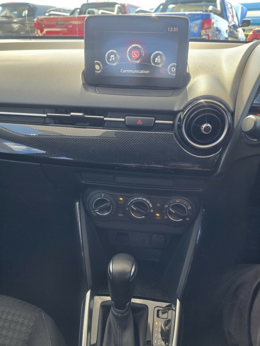 2017 Mazda 2 DJ Series Maxx Hatch Image 24