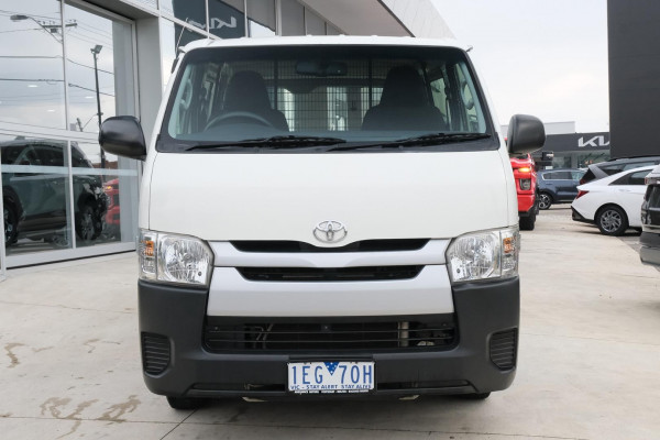 2015 Toyota HiAce KDH  Van Image 3