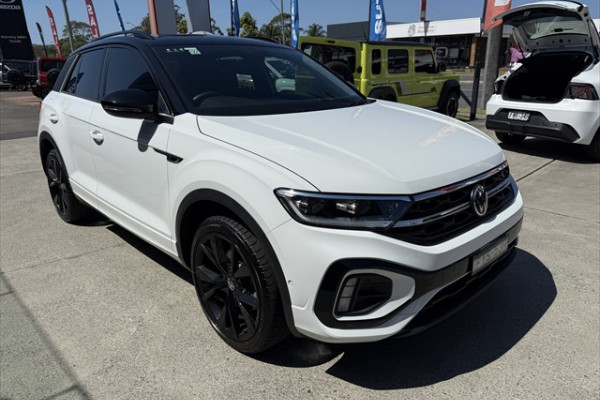 2025 MY26 Volkswagen T-Roc D11 140TSI R-Line SUV Image 3