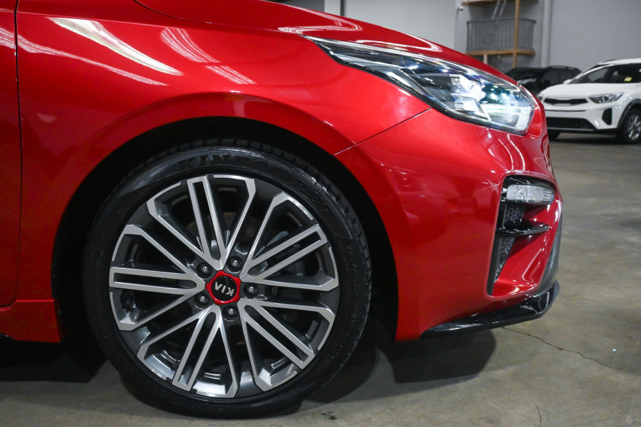 2021 MY22 Kia Cerato BD GT Hatch Image 19