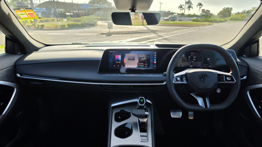 2025 MG MG7  Essence Sedan Image 18