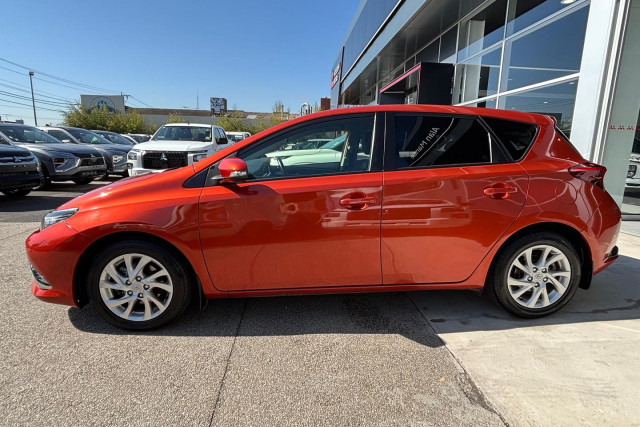 2017 Toyota Corolla ZRE182R Ascent Sport Hatch Image 7