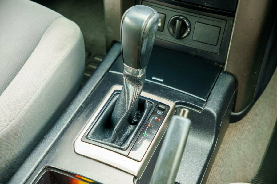 2013 Toyota LandCruiser Prado GDJ150R GX SUV Image 12
