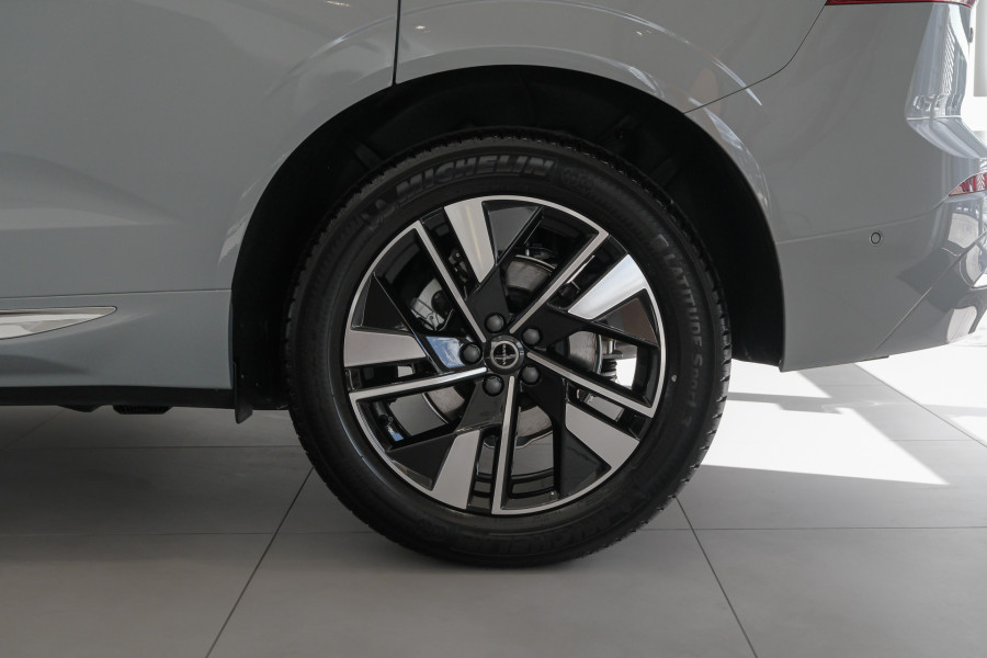 2026 Volvo XC60 UZ Plus B5 Bright SUV Image 20