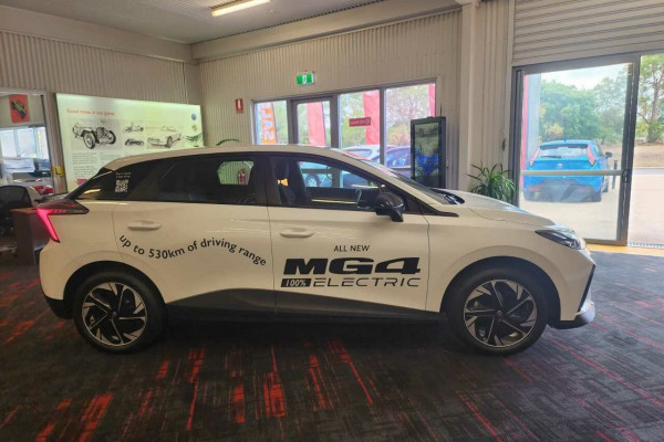 2023 MG MG4 MEH32 Excite 64 Hatch