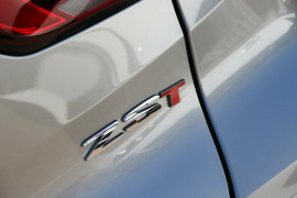 2024 MG ZST S13 Essence SUV