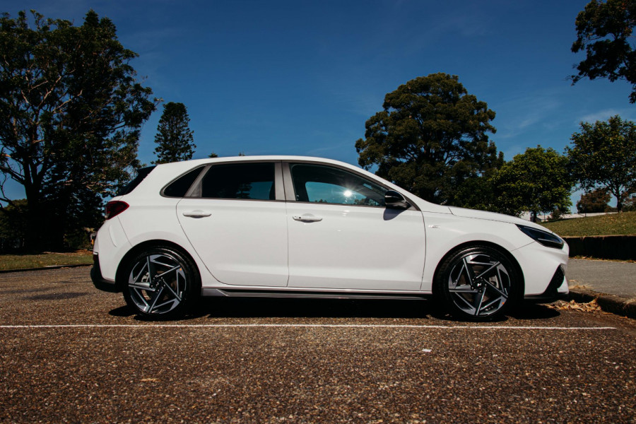 2024 MY25 Hyundai i30 PDe.V6  N Line Hatch Image 16