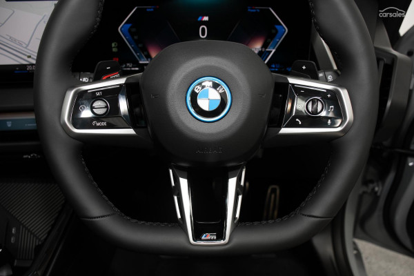 2026 BMW X3 G45 30e xDrive SUV image 11