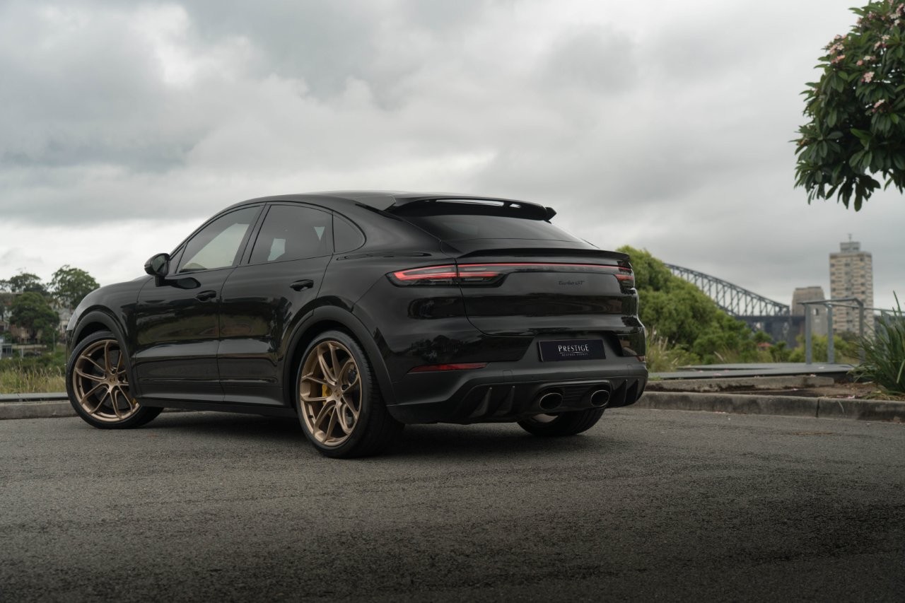 2022 Porsche Cayenne Turbo GT Coupe Image 2