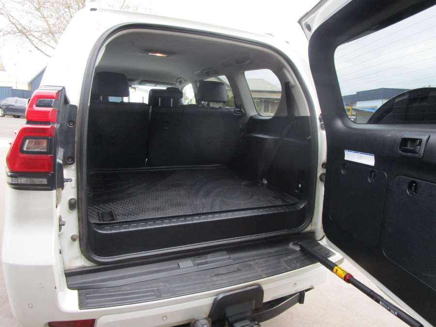2021 Toyota LandCruiser Prado GDJ150R GXL SUV Image 14