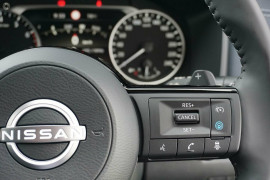 2024 Nissan QASHQAI J12 ST-L SUV image 15